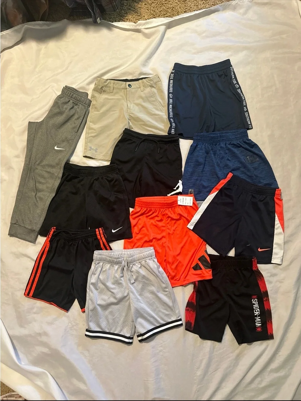 Bundle Nike Adidas UA More Shorts & Jogger Youth 6/7